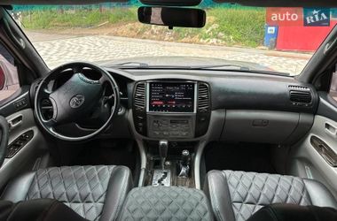 Внедорожник / Кроссовер Toyota Land Cruiser 2004 в Львове