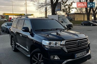 Внедорожник / Кроссовер Toyota Land Cruiser 2016 в Киеве