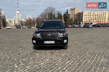 Внедорожник / Кроссовер Toyota Land Cruiser 2014 в Харькове