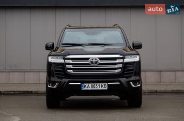 Внедорожник / Кроссовер Toyota Land Cruiser 2023 в Киеве