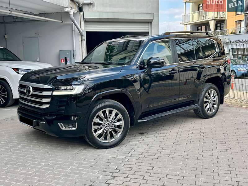 Внедорожник / Кроссовер Toyota Land Cruiser 2023 в Киеве
