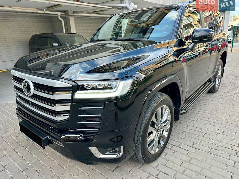 Внедорожник / Кроссовер Toyota Land Cruiser 2023 в Киеве