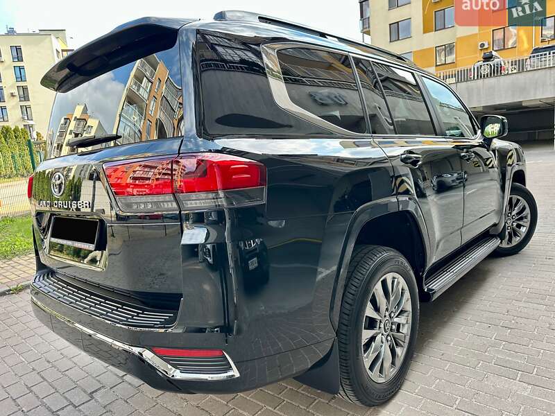 Внедорожник / Кроссовер Toyota Land Cruiser 2023 в Киеве