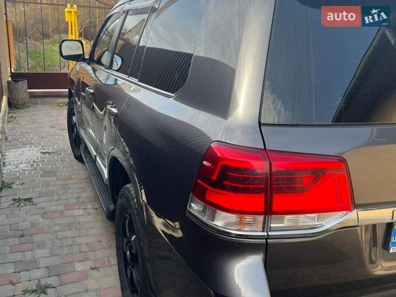 Внедорожник / Кроссовер Toyota Land Cruiser 2016 в Львове фото 2 Внедорожник / Кроссовер Toyota Land Cruiser 2016 в Львове