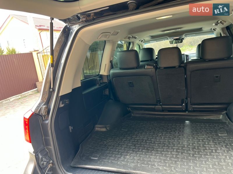 Внедорожник / Кроссовер Toyota Land Cruiser 2016 в Львове фото 9 Внедорожник / Кроссовер Toyota Land Cruiser 2016 в Львове