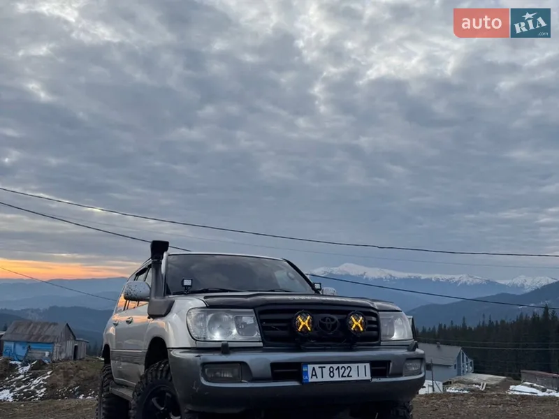 Toyota Land Cruiser 2005
