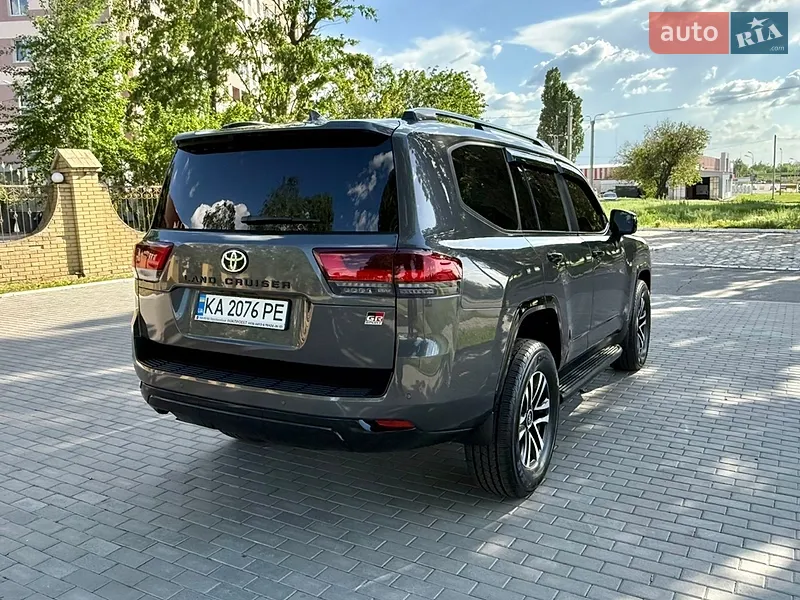 Toyota Land Cruiser 2021 VIN JTMABABJ704018031 фото оголошення 27 з 89
