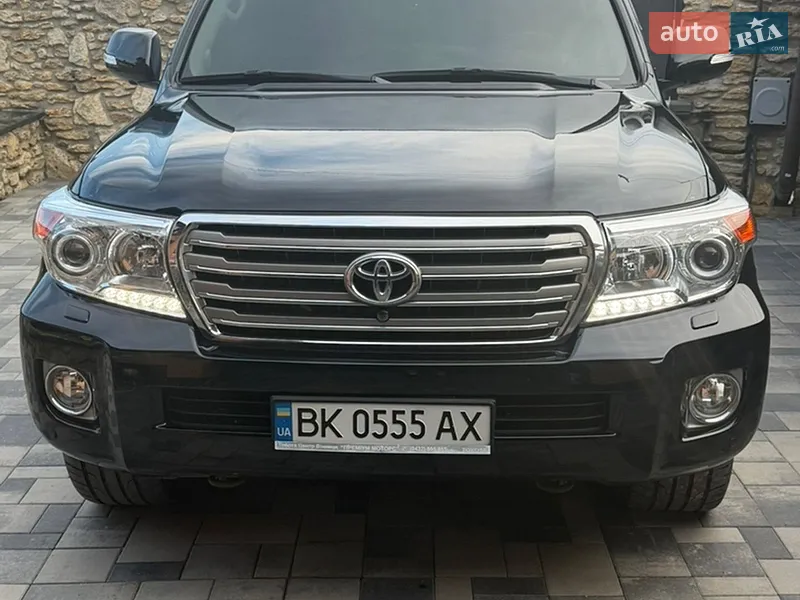 Toyota Land Cruiser