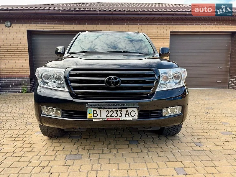 Toyota Land Cruiser