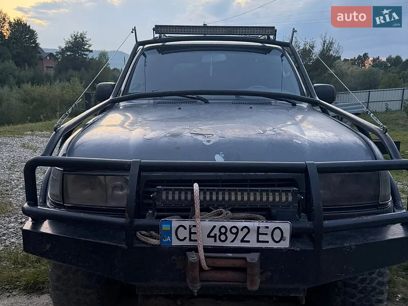 Toyota Land Cruiser