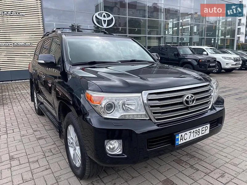 Toyota Land Cruiser