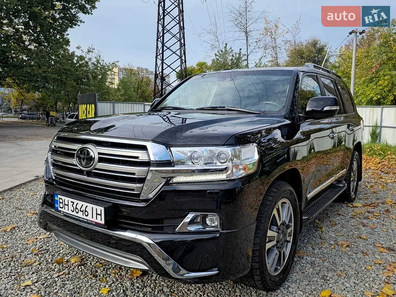 Toyota Land Cruiser