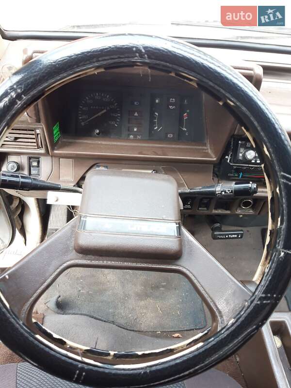 Минивэн Toyota LiteAce 1988 в Ровно фото 5 Минивэн Toyota LiteAce 1988 в Ровно