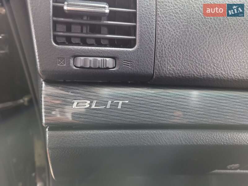 Універсал Toyota Mark II 2003 в Одесі