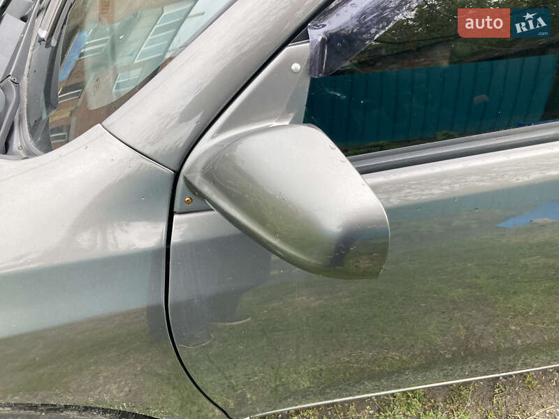 Хэтчбек Toyota Matrix 2005 в Виннице