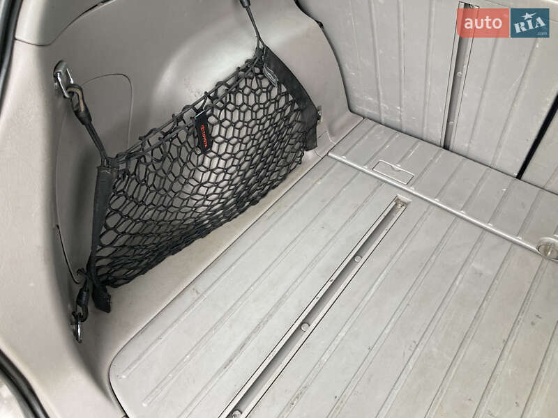 Хэтчбек Toyota Matrix 2005 в Виннице