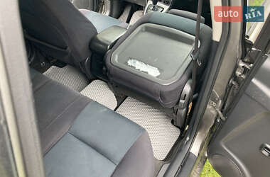 Хэтчбек Toyota Matrix 2005 в 