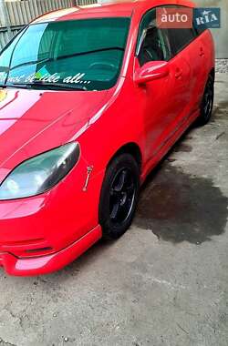 Хэтчбек Toyota Matrix 2004 в 