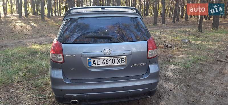 Хетчбек Toyota Matrix 2003 в Дніпрі