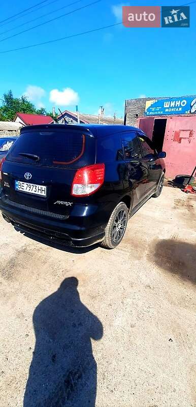 Хэтчбек Toyota Matrix 2003 в Очакове фото 2 Хэтчбек Toyota Matrix 2003 в Очакове
