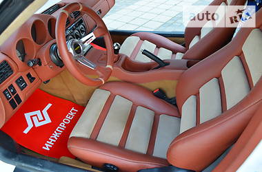 Кабриолет Toyota MR2 2000 в 