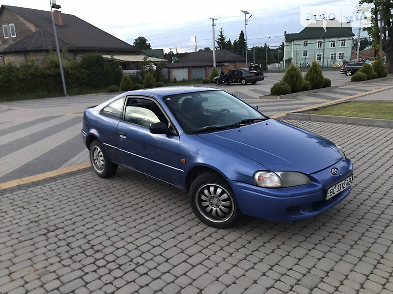 Купе Toyota Paseo 1996 в Львове