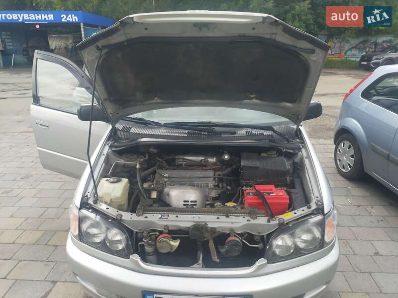 Мінівен Toyota Picnic 1998 в Львові