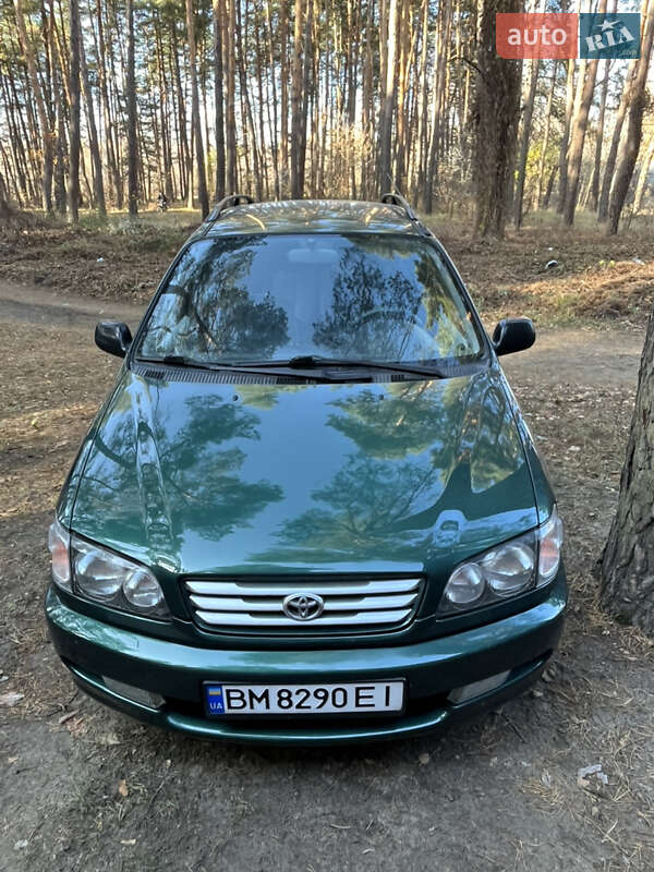 Toyota Picnic 2000