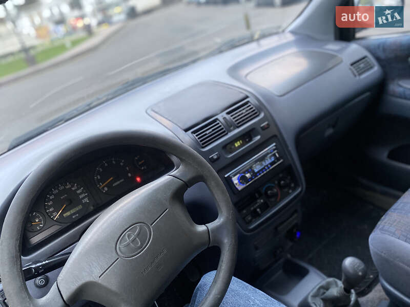 Мінівен Toyota Picnic 1997 в Одесі фото 17 Мінівен Toyota Picnic 1997 в Одесі