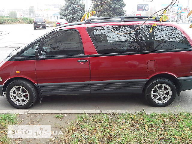 Мінівен Toyota Previa 1995 в Одесі