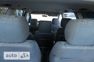 Минивэн Toyota Previa 2003 в 