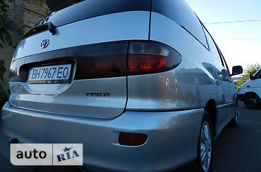 Минивэн Toyota Previa 2003 в 