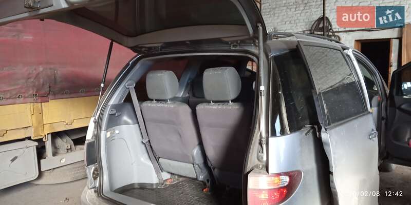 Мінівен Toyota Previa 2002 в Бурині фото 12 Мінівен Toyota Previa 2002 в Бурині