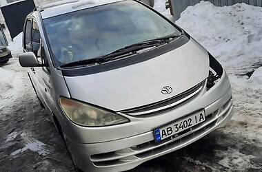 Минивэн Toyota Previa 2003 в Киеве