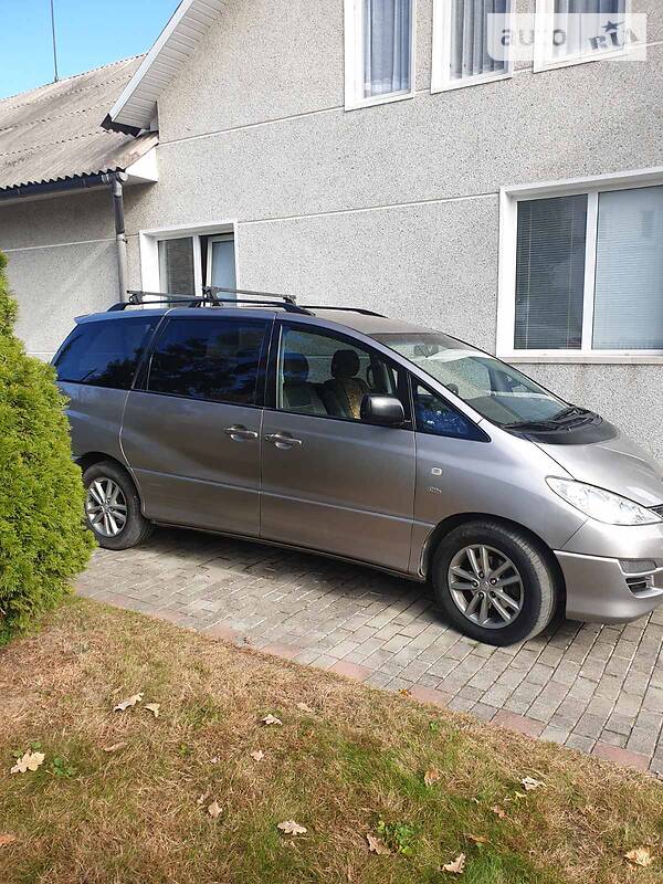 Минивэн Toyota Previa 2005 в Черновцах