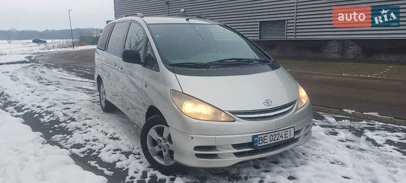 Минивэн Toyota Previa 2002 в Николаеве