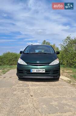 Минивэн Toyota Previa 2002 в 