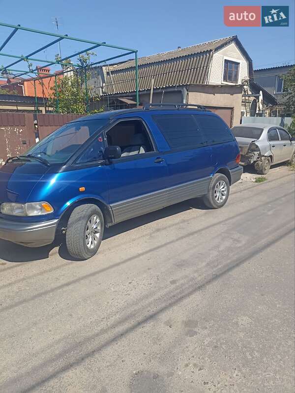 Мінівен Toyota Previa 1991 в Одесі