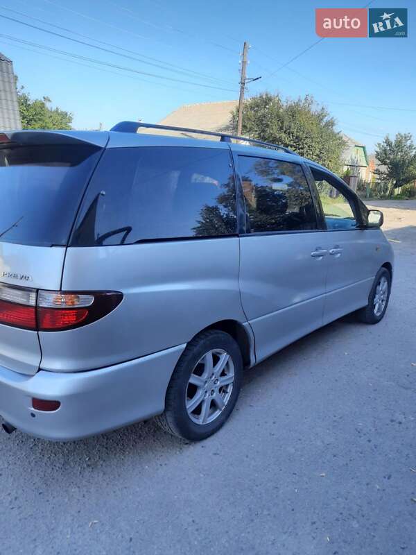 Минивэн Toyota Previa 2002 в Сумах