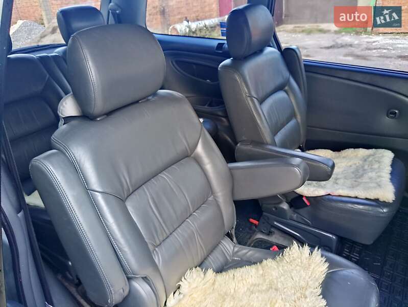 Минивэн Toyota Previa 2004 в Кривом Роге фото 5 Минивэн Toyota Previa 2004 в Кривом Роге