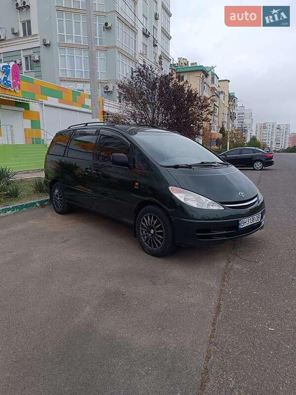 Минивэн Toyota Previa 2000 в Одессе