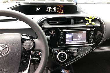 Хэтчбек Toyota Prius C 2017 в Харькове