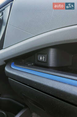 Хэтчбек Toyota Prius C 2012 в Одессе