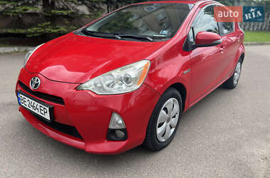 Хетчбек Toyota Prius C 2012 в Миколаєві