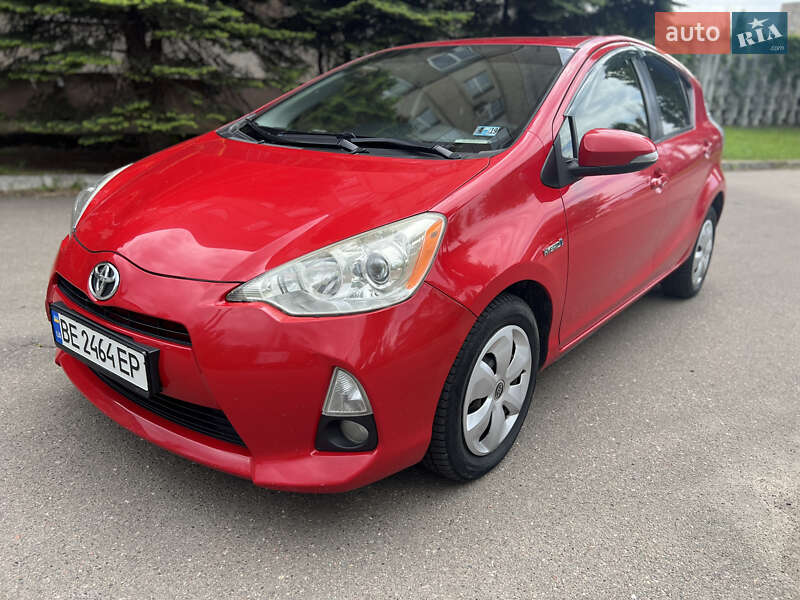 Toyota Prius C 2012