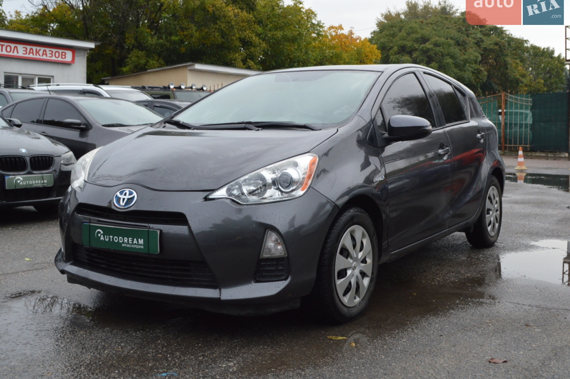 Toyota Prius C 2012