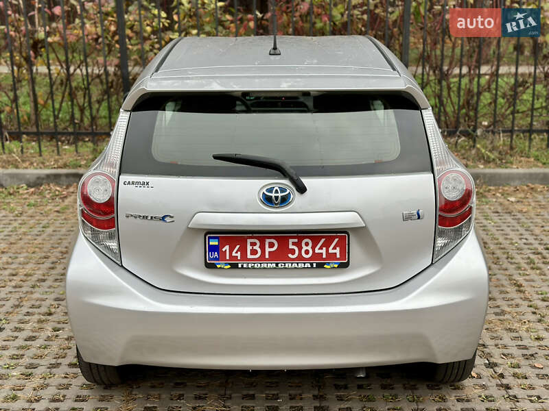 Хэтчбек Toyota Prius C 2014 в Киеве фото 62 Хэтчбек Toyota Prius C 2014 в Киеве