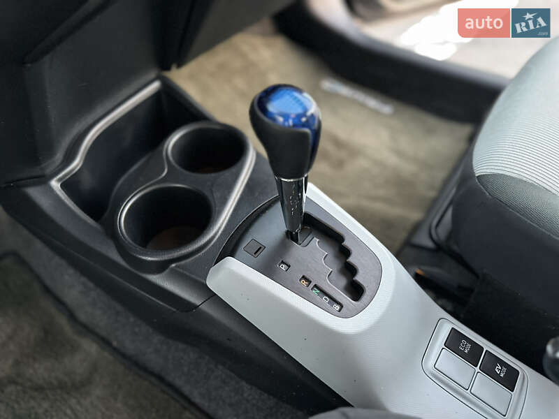 Хетчбек Toyota Prius C 2014 в Одесі фото 15 Хетчбек Toyota Prius C 2014 в Одесі