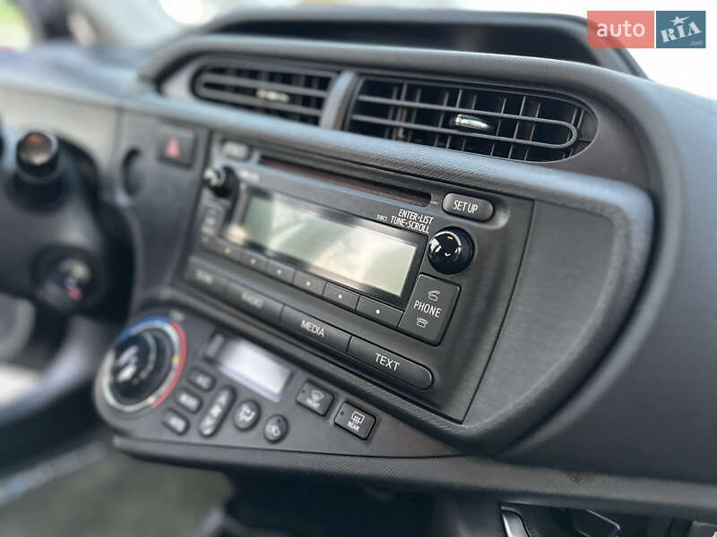 Хетчбек Toyota Prius C 2014 в Одесі фото 19 Хетчбек Toyota Prius C 2014 в Одесі