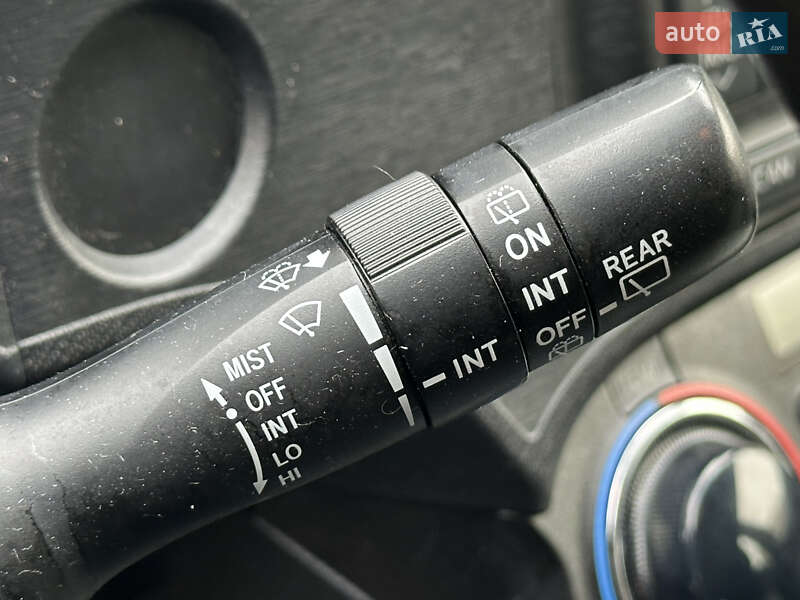 Хэтчбек Toyota Prius C 2014 в Киеве фото 49 Хэтчбек Toyota Prius C 2014 в Киеве